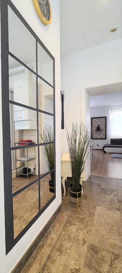 Wiener Buddha Style Flat With Inner Garden- Marzstrasse City Apartments Eksteriør bilde