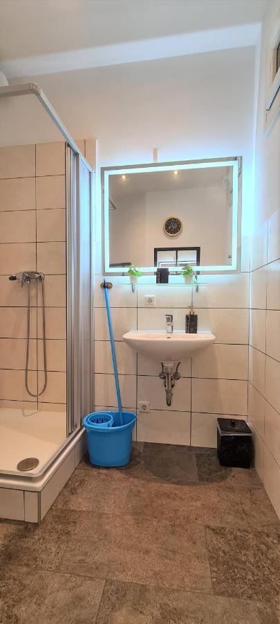 Wiener Buddha Style Flat With Inner Garden- Marzstrasse City Apartments Eksteriør bilde