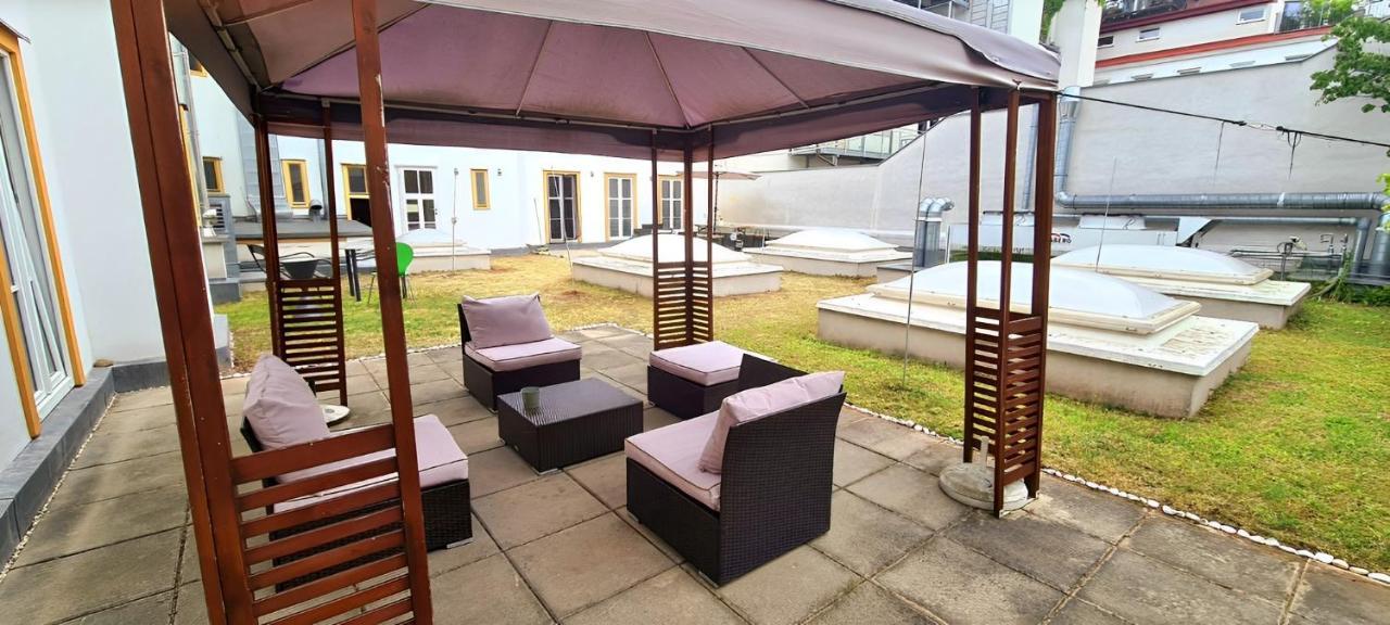 Wiener Buddha Style Flat With Inner Garden- Marzstrasse City Apartments Eksteriør bilde
